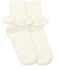 CHANTILLY LACE TURN CUFF