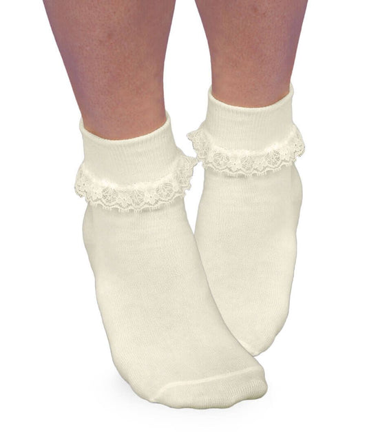 SIMPLICITY LACE TURN CUFF
