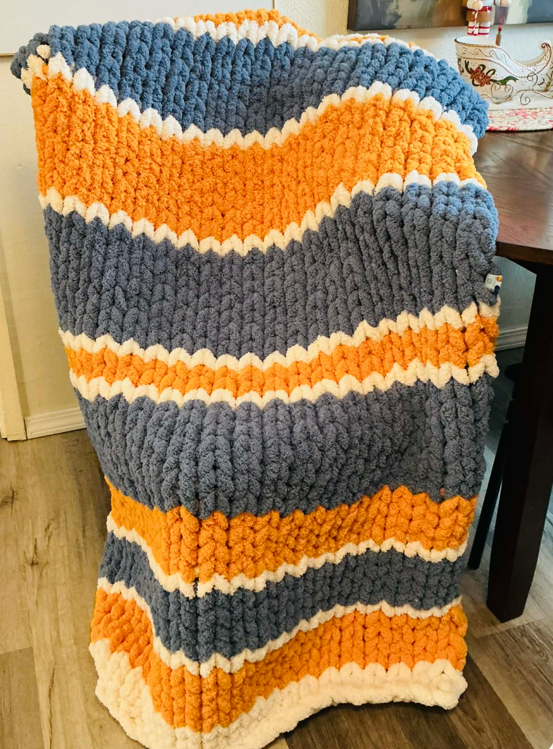 Handmade Beautiful Chunky Blanket