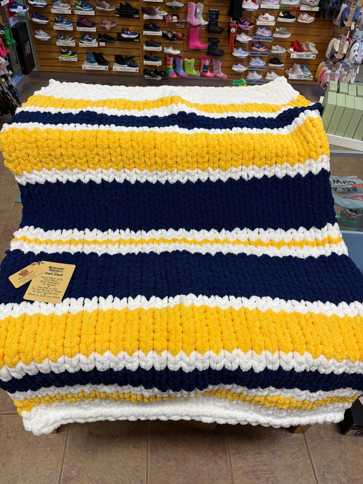 Handmade Beautiful Chunky Blanket