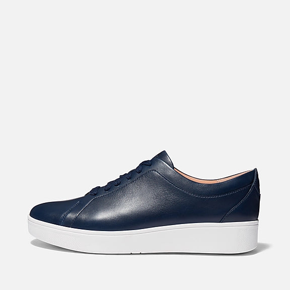RALLY LACE UP