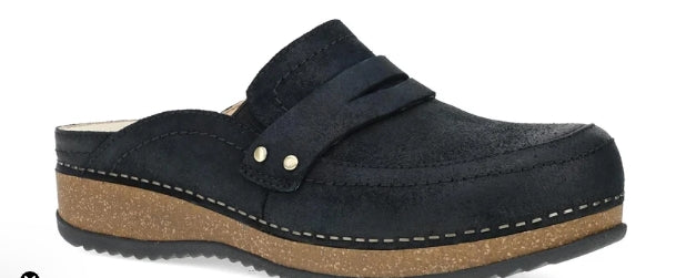 MAGGY CLOG