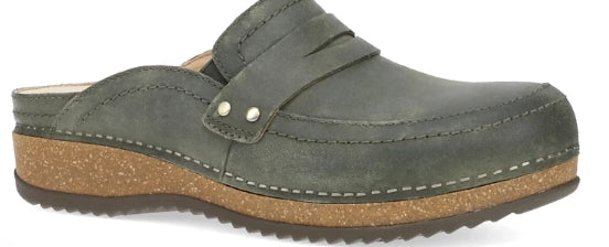 MAGGY CLOG