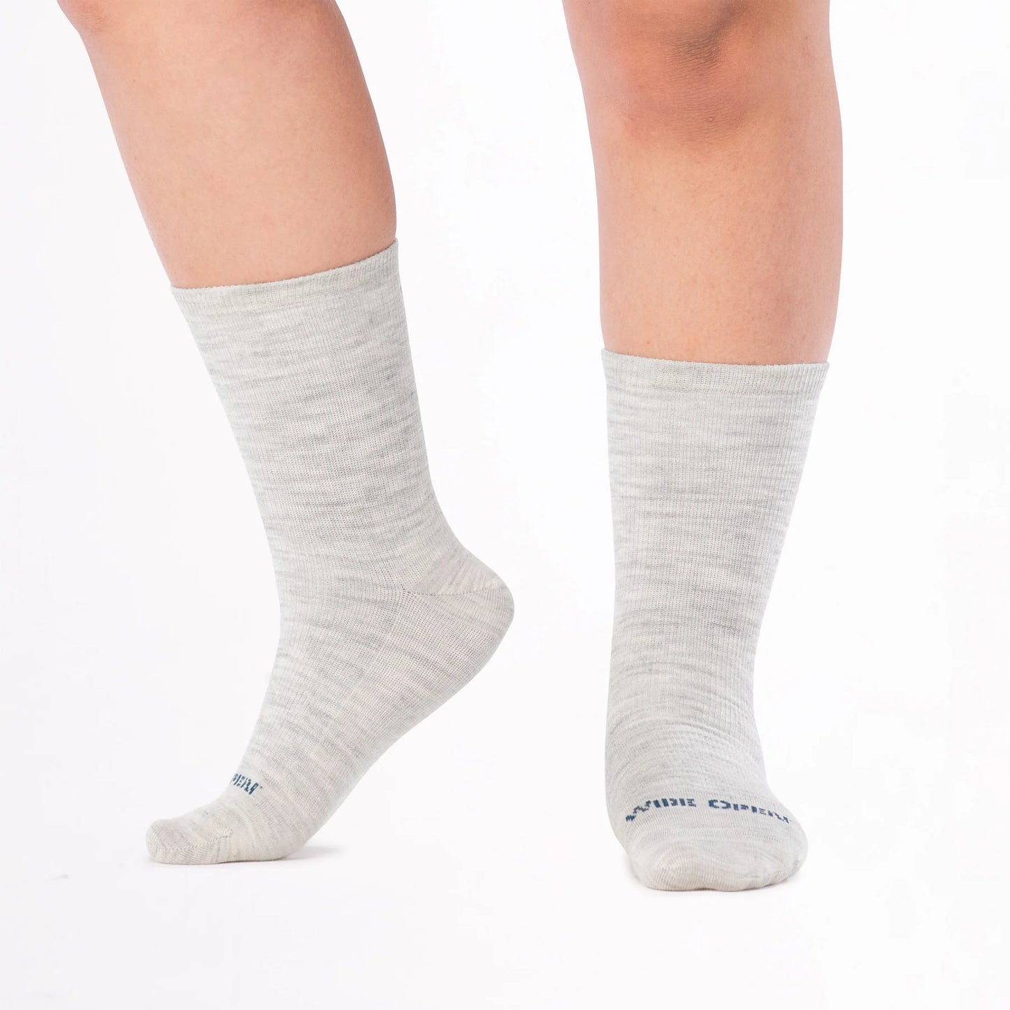 WOMEN'S LIGHTWEIGHT CREW