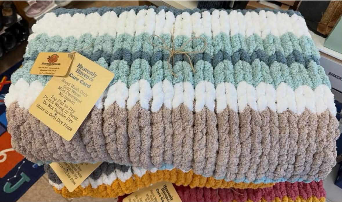 Handmade Beautiful Chunky Blanket